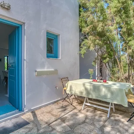 Ferienhaus G&k Blue House On Agia Anargyroi Beach, Naoussa