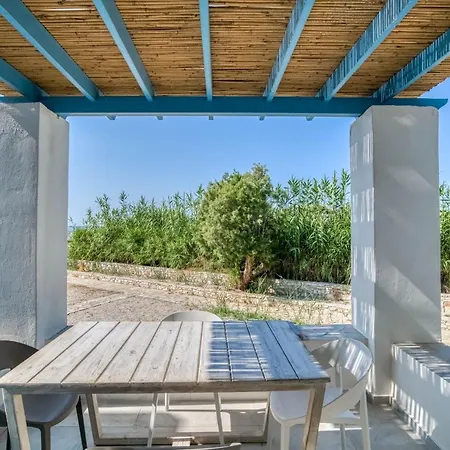 Ferienhaus G&k Blue House On Agia Anargyroi Beach, Naoussa